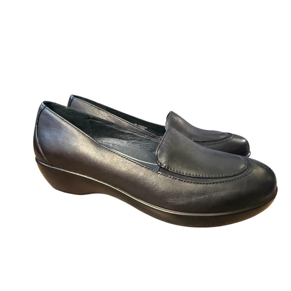 Dansko Debra Black Leather Loafer Women size 38 US 8 EUC